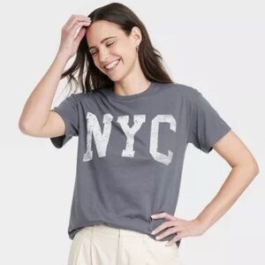 Women's NYC Short Sleeve Graphic T-Shirt - Gray